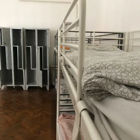 Hostel East End *